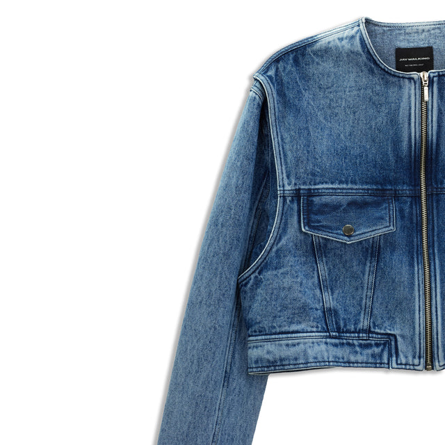 DOUBLE TROUBLE CROPPED DENIM JACKET IN BLUE