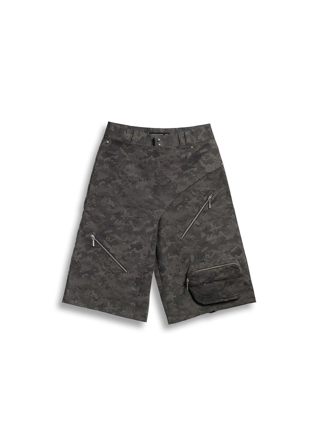 PANELLED SHORTS IN CAMO IN GREY