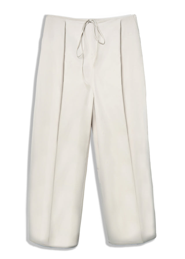 DRAWSTRING PANTS IN WHITE