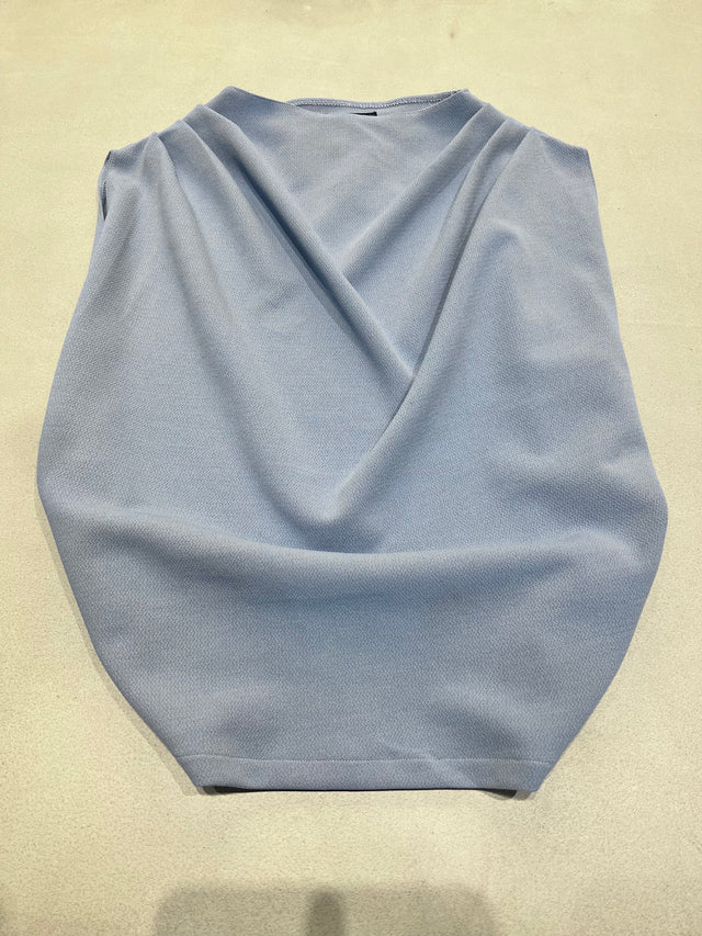 RUCHED TANK TOP IN BLUE