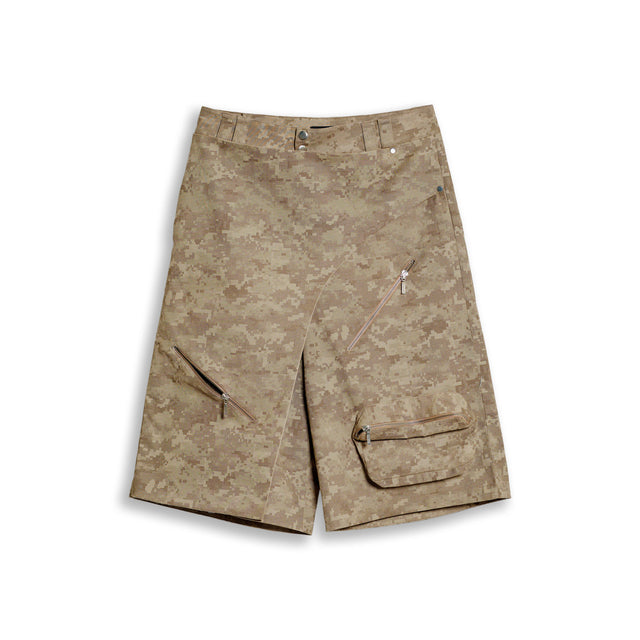 PANELLED SHORTS IN CAMO