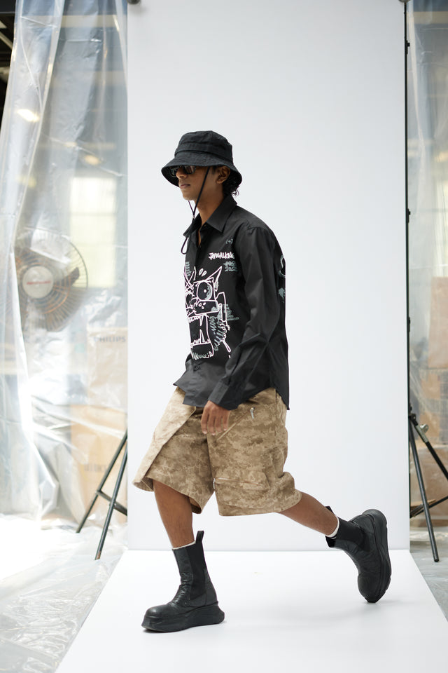 TIGER SHIRT IN BLACK [UNISEX]